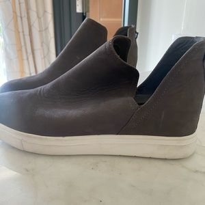 Steve Madden charcoal slip ons